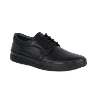 Мъжки ежедневни обувки от естествена кожа в черен цвят.