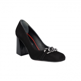Дамски елегантни обувки от естествен велур в черен цвят