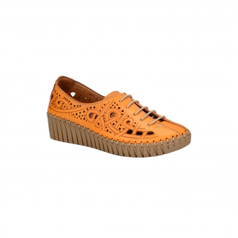 Дамски ежедневни обувки от естествена кожа в оранжев цвят
