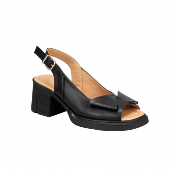 Дамски елегантни сандали от естествена кожа в черен цвят