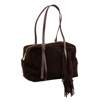 Дамска ежедневна чанта от естествен велур в кафяв цвят.