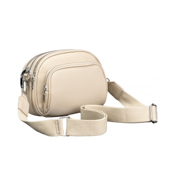 Дамска чанта от еко кожа в светлобежов цвят.